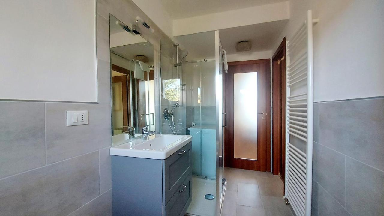 Panoramic Apartment Бардолино Экстерьер фото