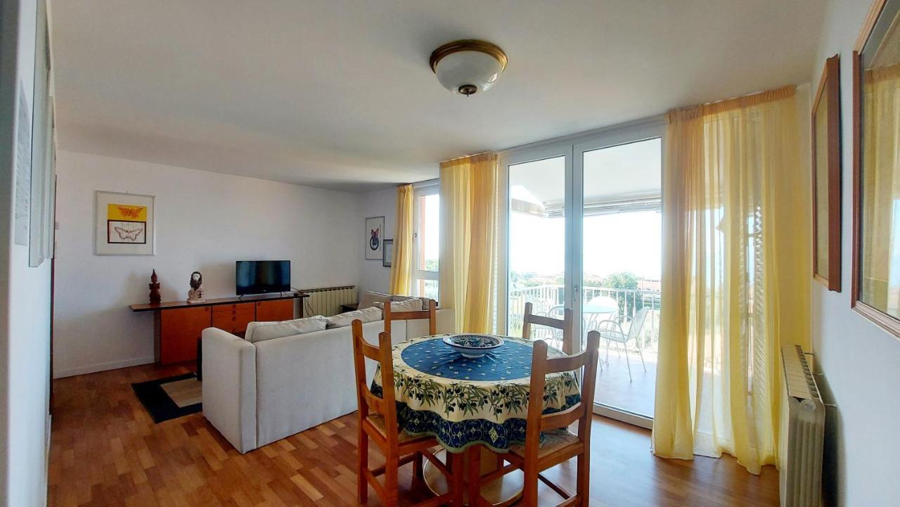 Panoramic Apartment Бардолино Экстерьер фото