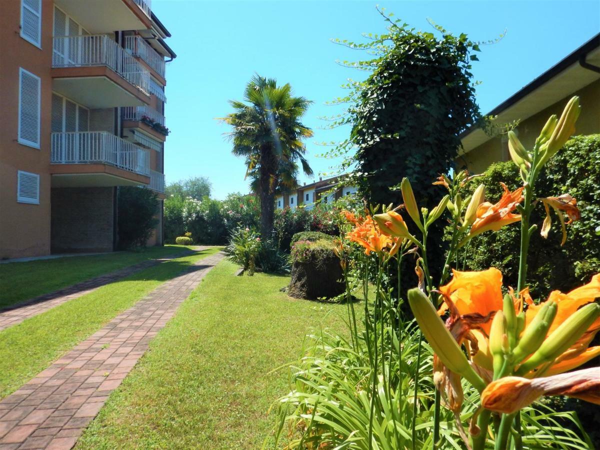 Panoramic Apartment Бардолино Экстерьер фото